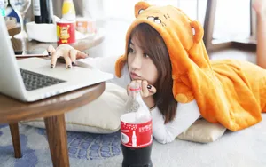 居家少妇写真图片壁纸_5