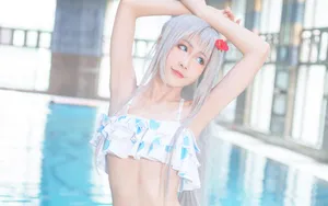 本间芽衣子cos图片壁纸_5