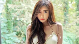 高颜值美女图片壁纸_20