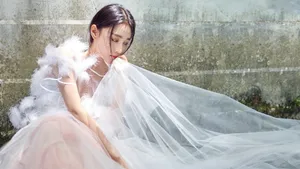 张馨予性感婚纱摄影壁纸_6