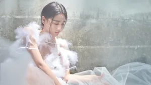 张馨予性感婚纱摄影壁纸_8