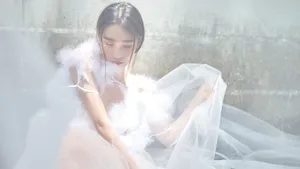 张馨予性感婚纱摄影壁纸_9