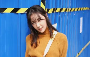 美女米露壁纸图片