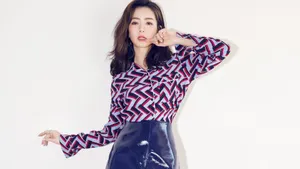 美女戚薇图片