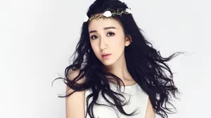 美女明星娄艺潇图片壁纸_3