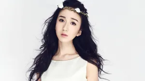 美女明星娄艺潇图片壁纸_6