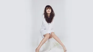 韩国美女金彬雨图片壁纸