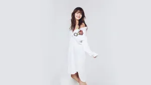 韩国美女金彬雨图片壁纸_3