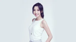 美女冯婧桌面壁纸_3