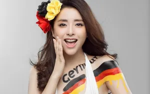 美女黄小蕾图片壁纸