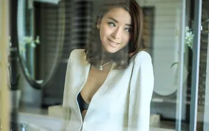 美女黄小蕾图片壁纸_2