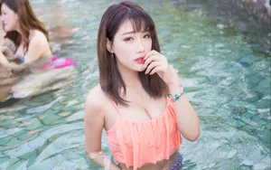 魔鬼身材美女图片_9