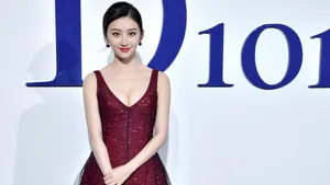 景甜美女性感图片_6
