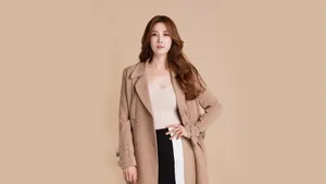 韩国美女明星李泰兰图片_2