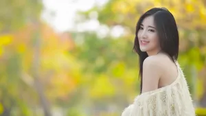 白嫩美女图片壁纸_8