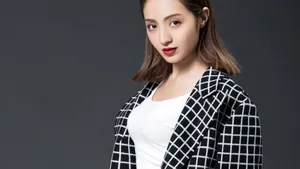 女演员麦迪娜桌面壁纸_3