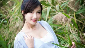 性感邻家可爱美女生活照_17