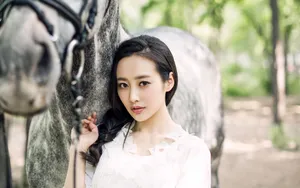 李纯美女图片壁纸_4