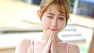 甜美水嫩美女陈雨涵图片_16