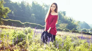 成熟气质美女生活照片_3