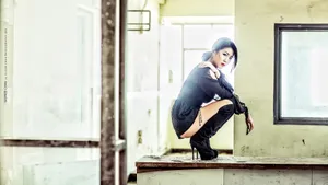个性酷美女图片壁纸_4