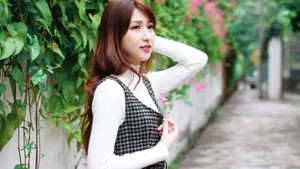 温柔甜美美女图片壁纸_5