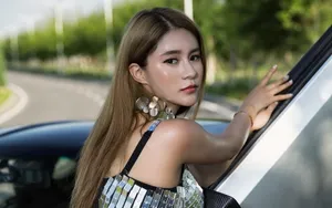 丰田86性感车模美女壁纸_8