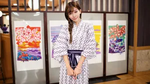 街拍美女模特陈潇图片_16