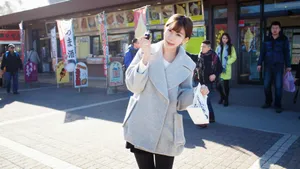 街拍美女模特陈潇图片_17