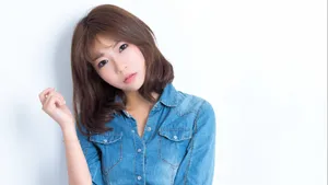 牛仔粉嫩女生写真图片壁纸_4