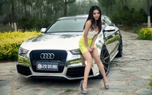 奥迪A5超短裙美女嫩模图片_9