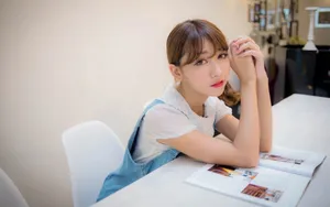 美丽恬静女生生活照_6