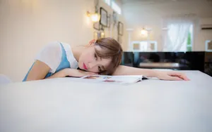美丽恬静女生生活照_7