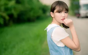 美丽恬静女生生活照_11