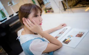 美丽恬静女生生活照_15