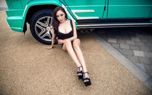 奔驰G63 AMG改装车美女车模图片_3