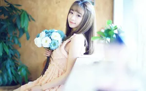 皮肤水娕养眼美女桌面壁纸_2