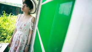 精致的美女少女图片壁纸_17