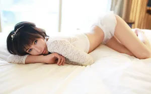 性感嫩模美女桌面壁纸_2
