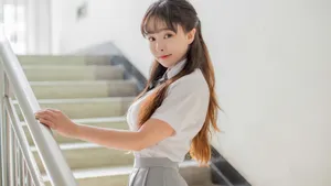 小萝莉美女柳侑绮h图片