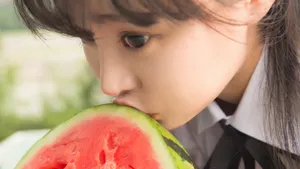小萝莉美女柳侑绮h图片_2