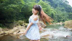 小萝莉美女柳侑绮h图片_9