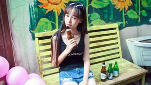清新可爱的美少女壁纸_3