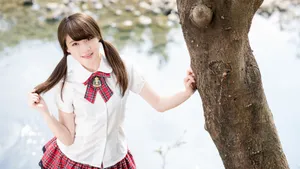 青春阳光少女壁纸