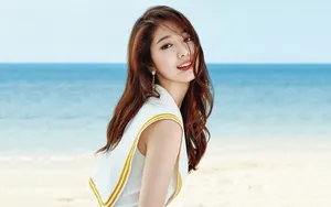 气质美女朴信惠图片
