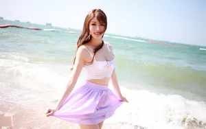嫩模MARA酱海边写真壁纸_2