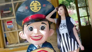 蓝色美女生活写真壁纸_6