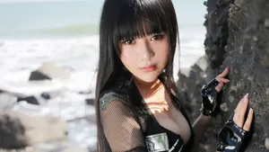 面无表情的美女图片_16