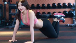健身美女图片壁纸_16