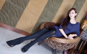 高挑美女图片壁纸_4